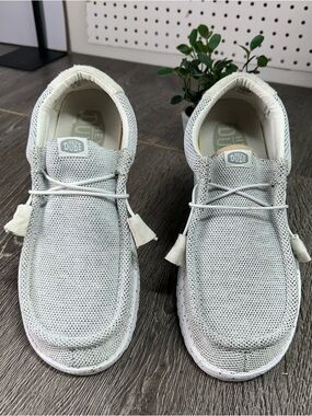 Hey Dude Men's Wally Sox mock toe Slip-On Loafers in Light Gray Sz 12